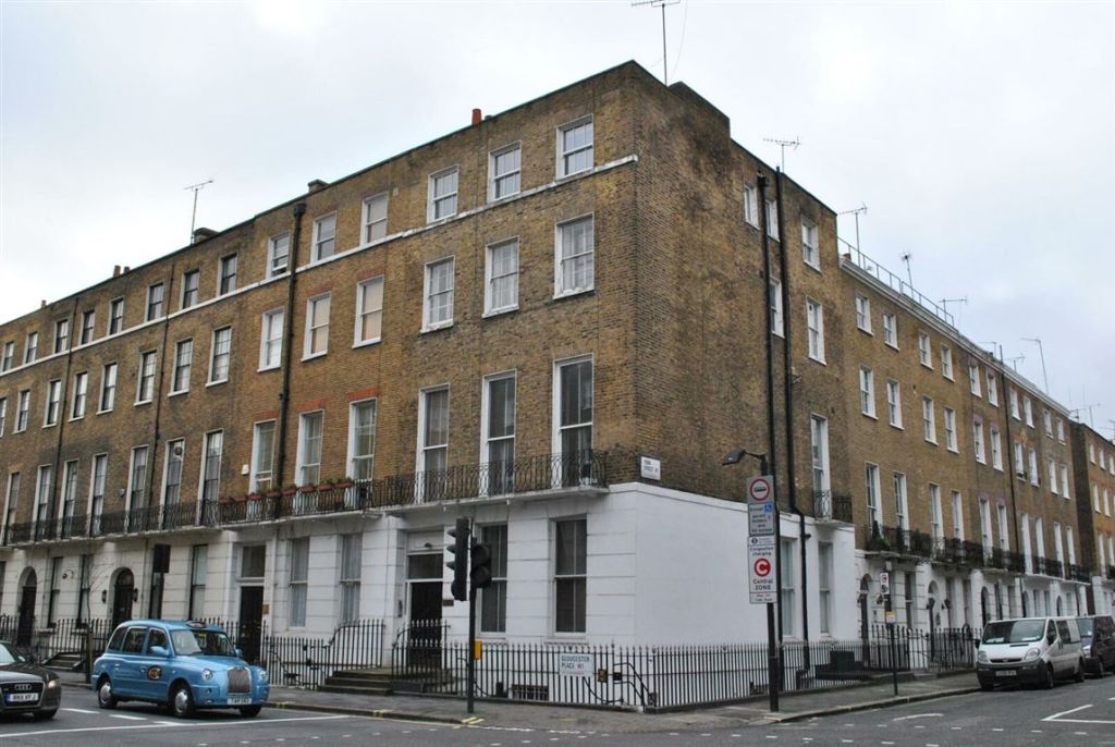 New Baker Street London Apartments For Rent for Living room