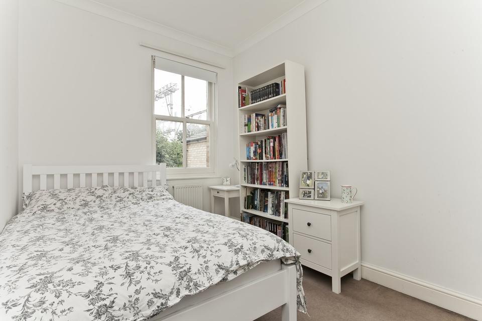 3 bedroom terraced house for sale in Lichfield Road, London E3, E3