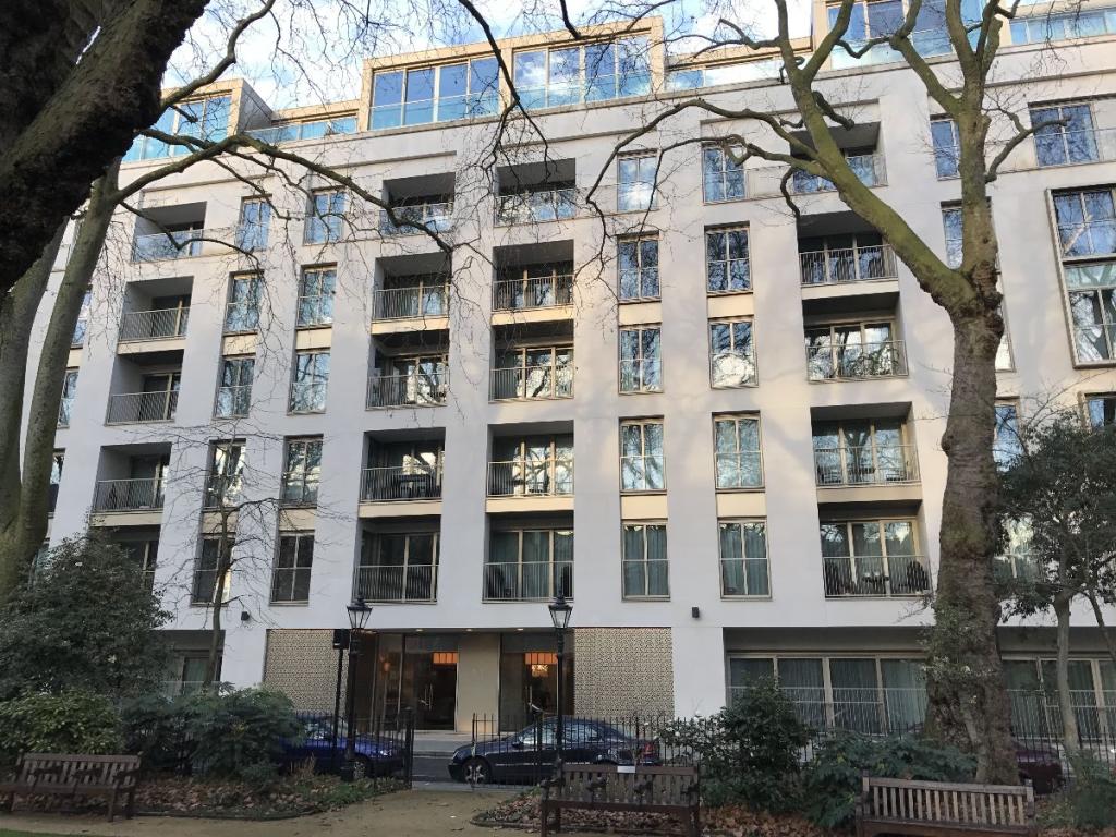 Ebury Square,Front Elevation