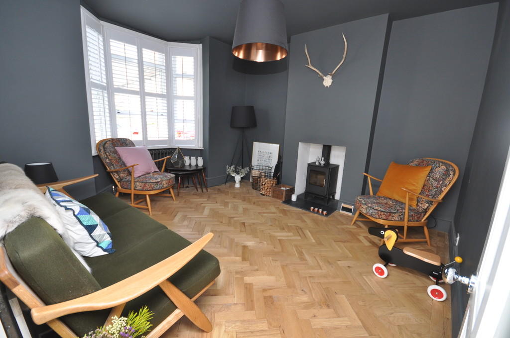 3 bedroom semidetached house for sale in Capel Road, Colchester, CO3