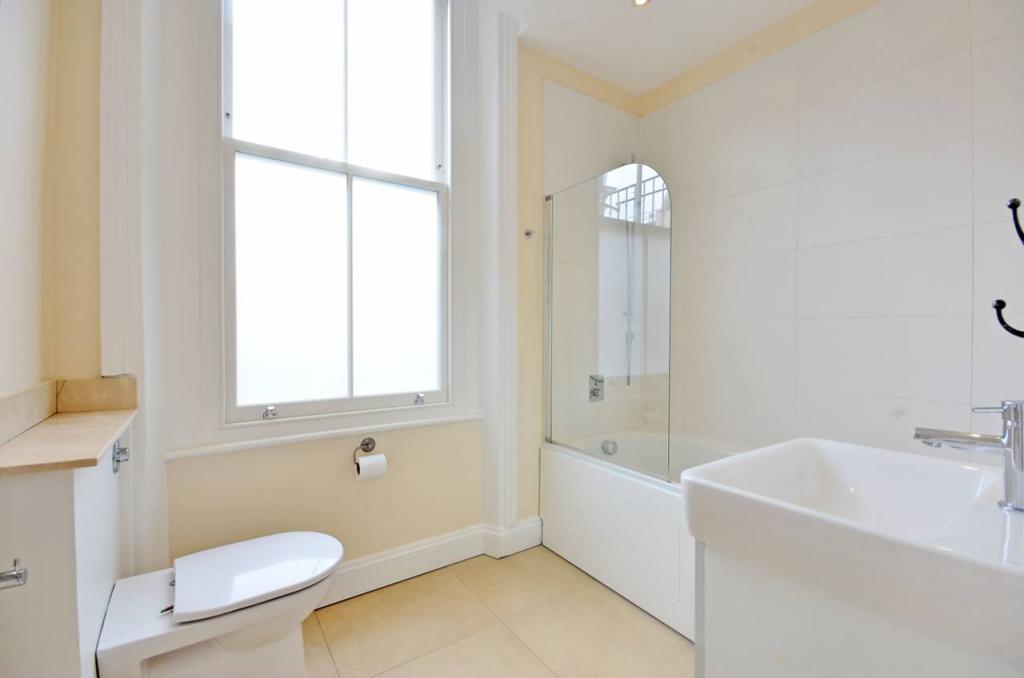 2 bedroom flat for sale in Hollywood Road, Chelsea, SW10, SW10