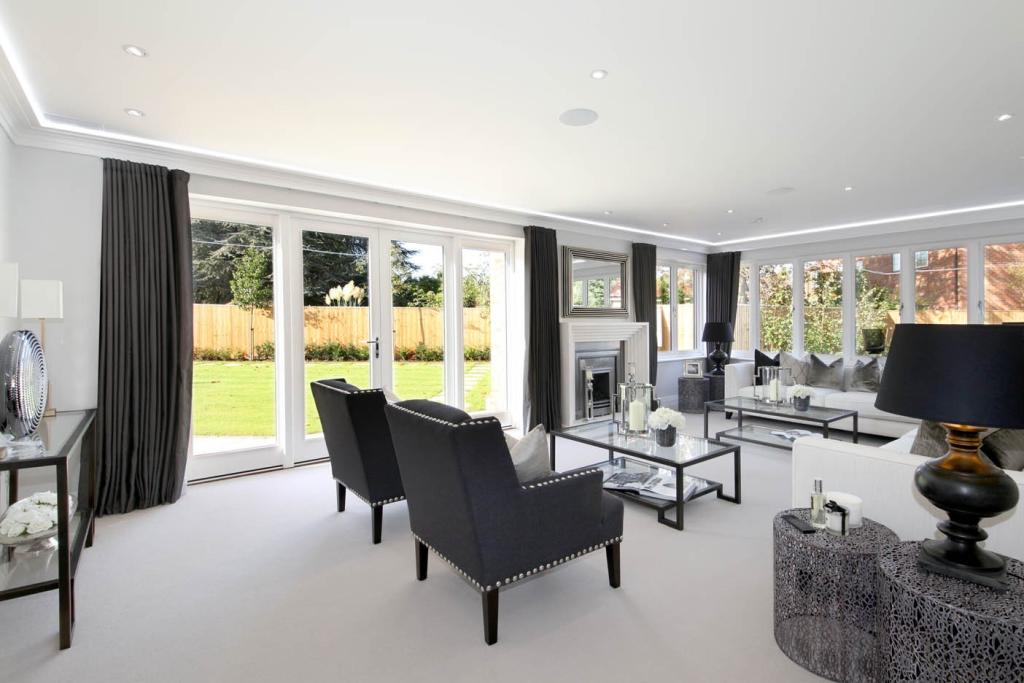 Crestron