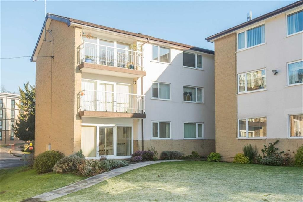 2 bedroom flat for sale in Ground Floor Apartment, 44, The Glen, Endcliffe Vale Road, Endcliffe