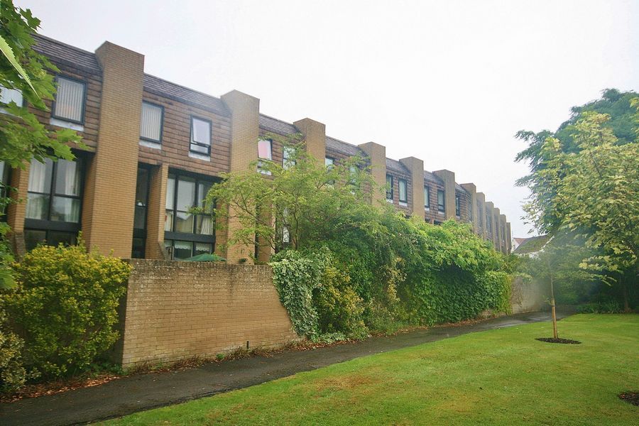 3 bedroom property for sale in Old Vicarage Green, Keynsham, BRISTOL, BS31