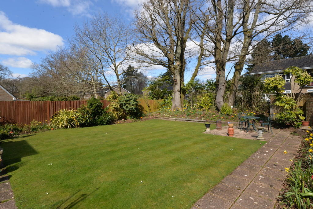 Pennyfarthing Homes,Garden