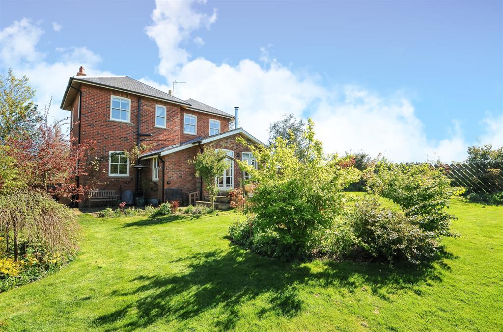4 bedroom detached house for sale in Ellerby Gate House, Skirlaugh Road
