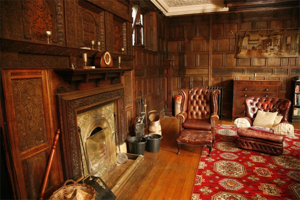 17 bedroom character property for sale in Caverswall Castle