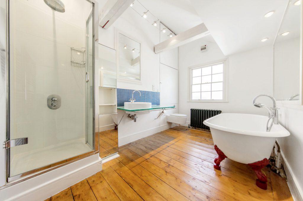 Manhattan Loft Corporation