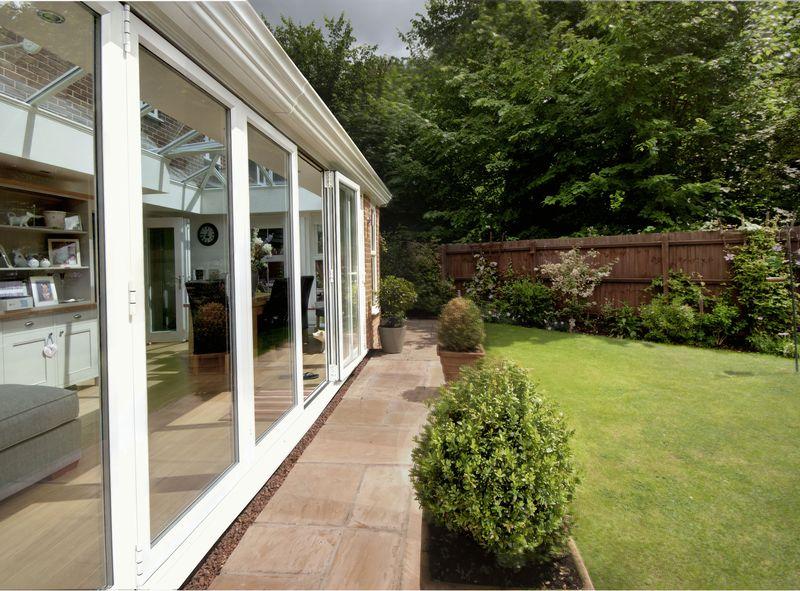 4 bedroom detached house for sale in South Park Drive, Papworth Everard