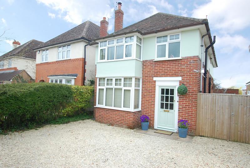 4 bedroom detached house for sale in Wantage Road, Wallingford, OX10, OX10