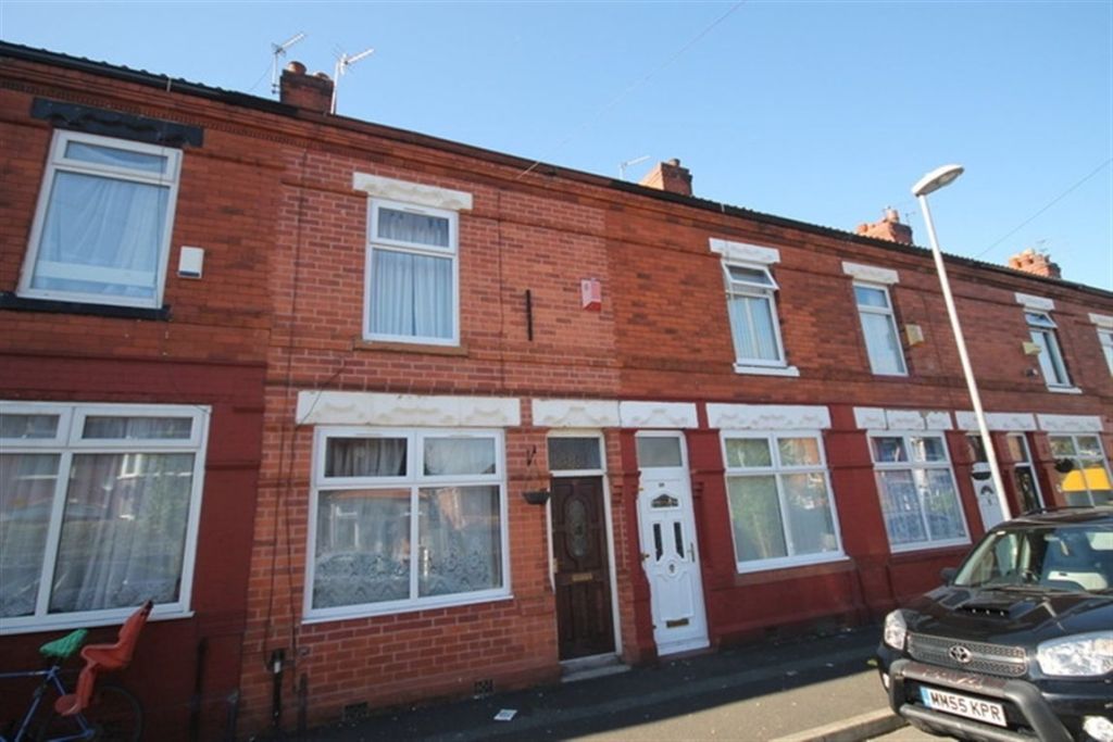 2 bedroom terraced house to rent in 27 Ollier Avenue, Longsight