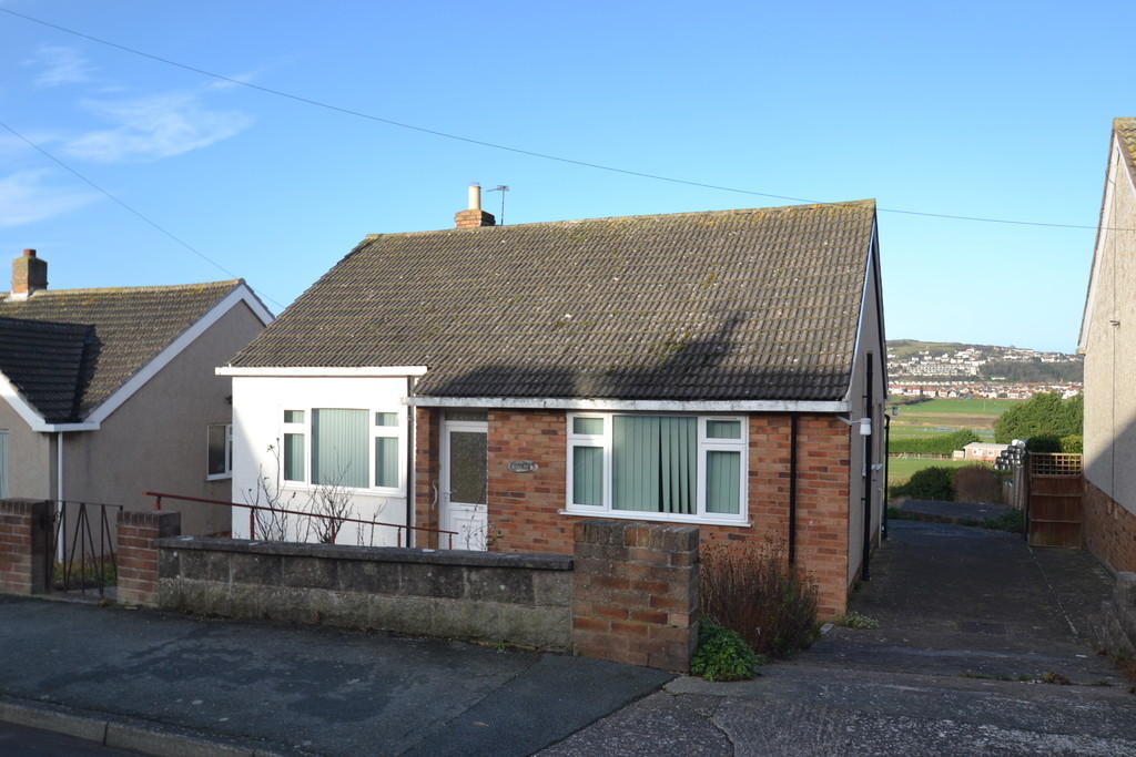 2 bedroom detached bungalow for sale in Cambrian Drive, Rhos On Sea