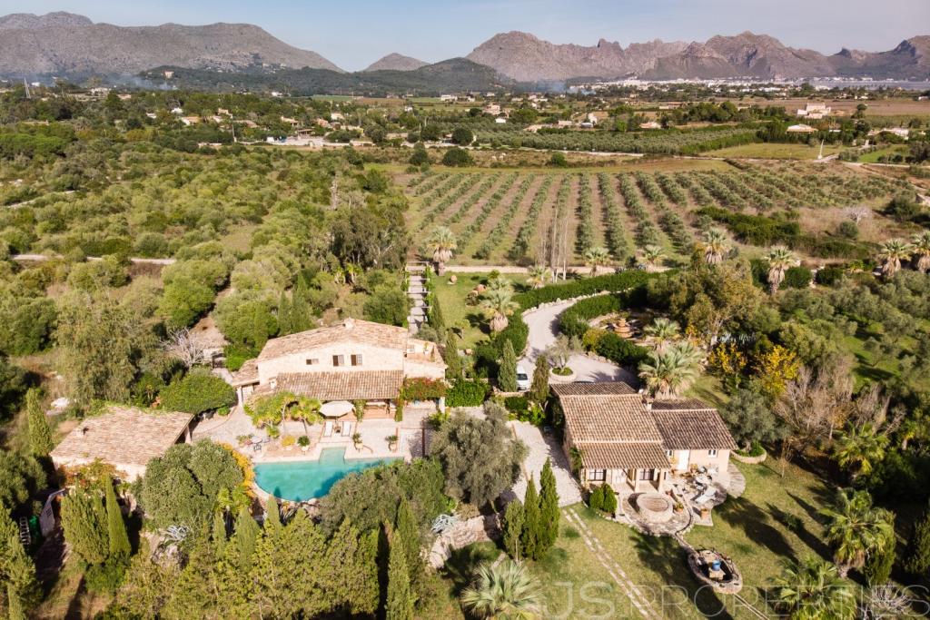 4 Bedroom Finca For Sale In Balearic Islands Mallorca Puerto Pollensa