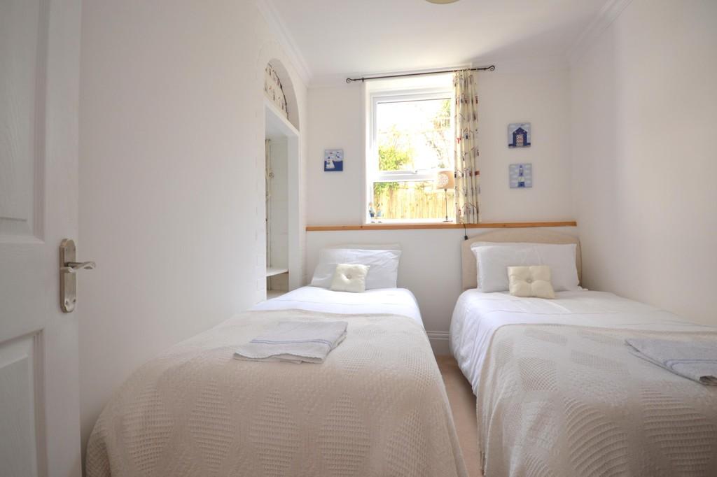 8 bedroom detached house for sale in Clarence Road, Shanklin, PO37