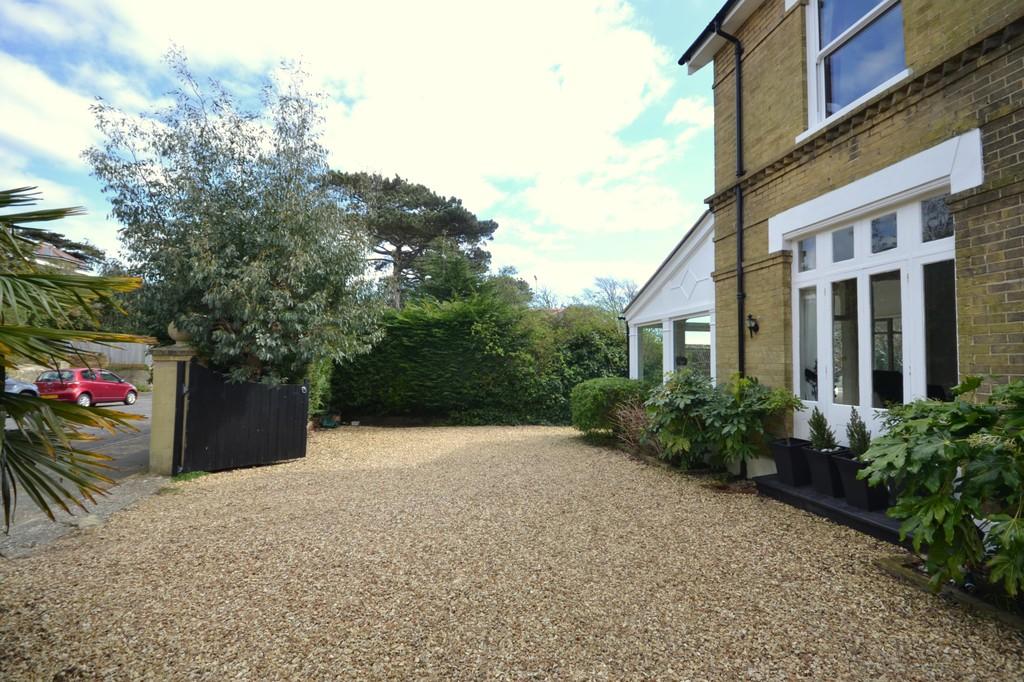 8 bedroom detached house for sale in Clarence Road, Shanklin, PO37