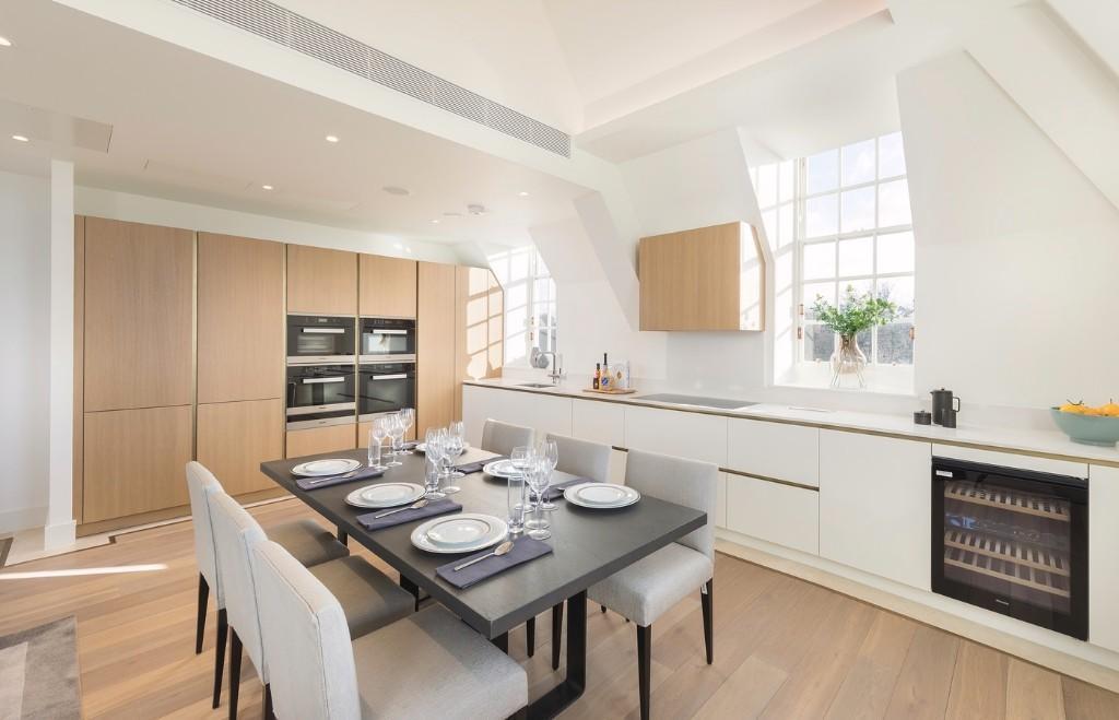 Star and Garter,Kitchen