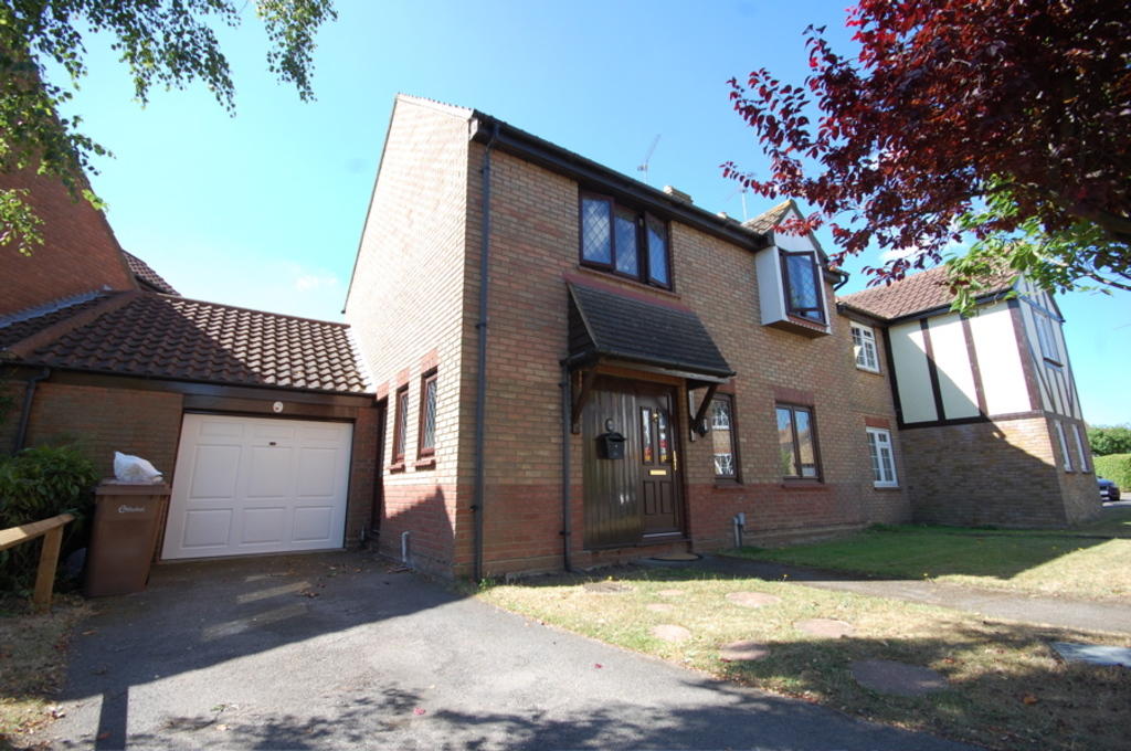 4 bedroom detached house for sale in Palmers Croft, Chelmer Village