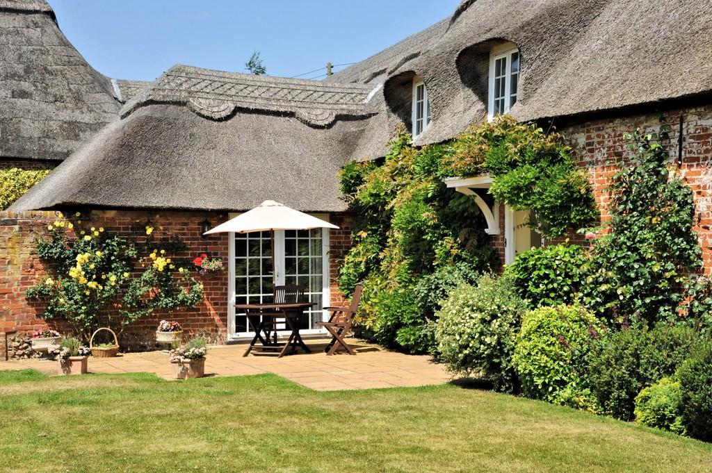 6 bedroom farm house for sale in Ludham, NR29