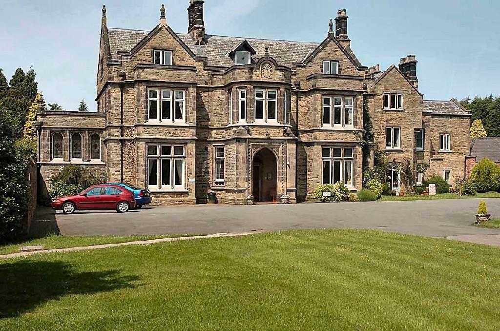 2 bedroom apartment for sale in 14 Barclay Hall,, Mobberley, WA16