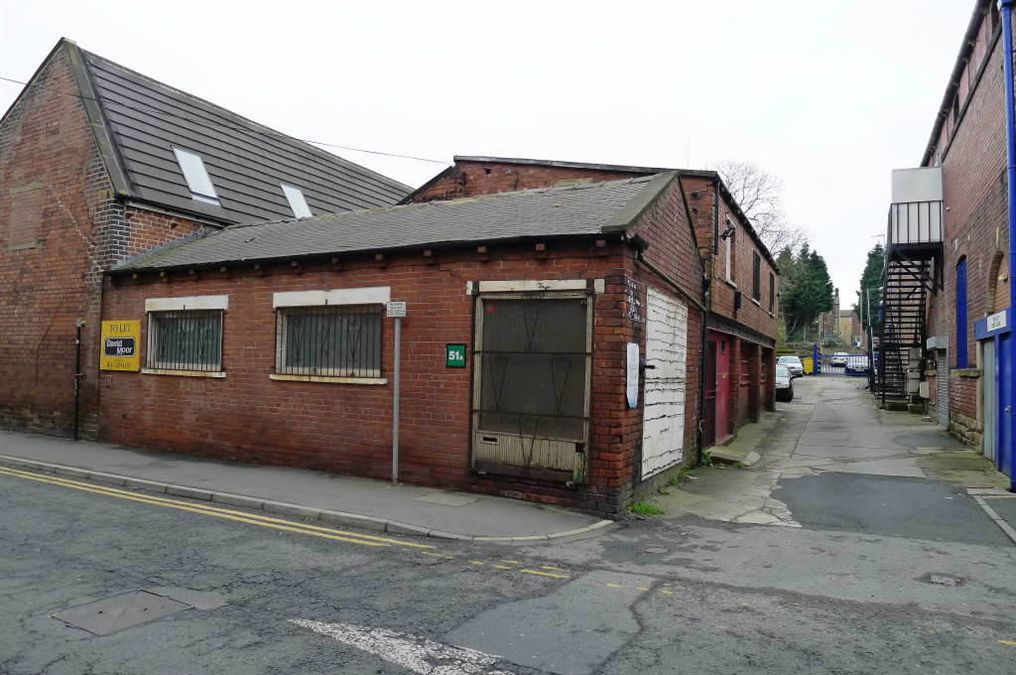 Warehouse to rent in Commercial Street, Morley, Leeds, LS27, LS27