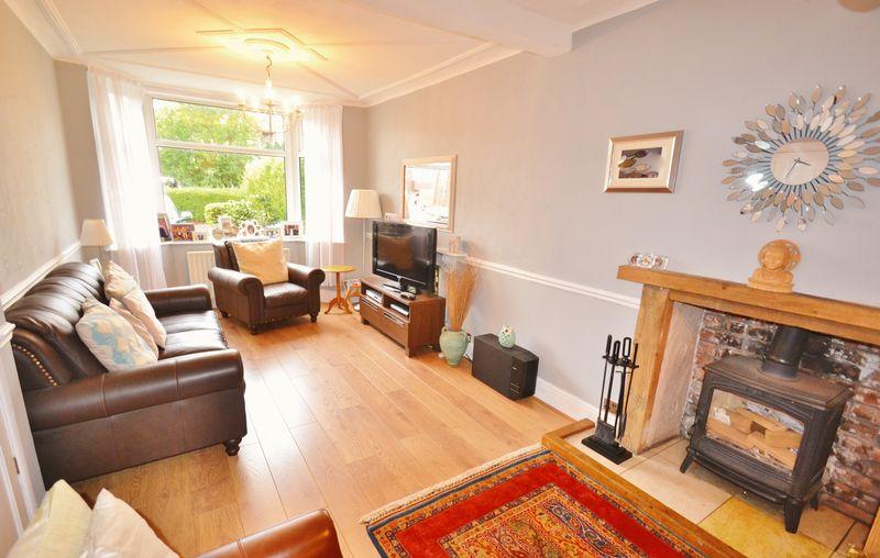 4 bedroom detached house for sale in Keswick Avenue, Flixton, M41