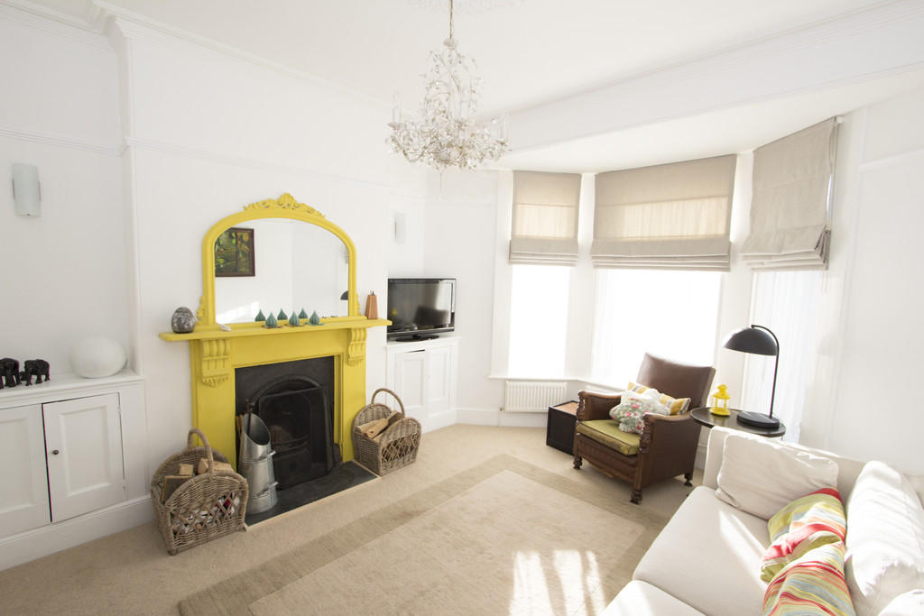 3 bedroom terraced house for sale in Stuart Road, Stoke, Plymouth, PL1