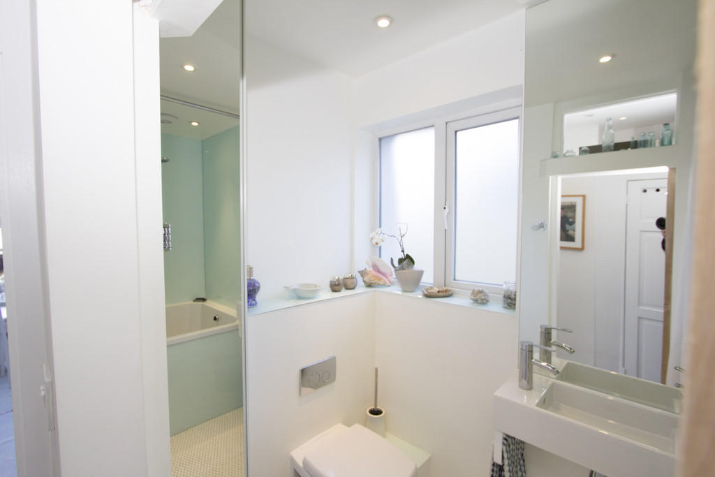 3 bedroom terraced house for sale in Stuart Road, Stoke, Plymouth, PL1