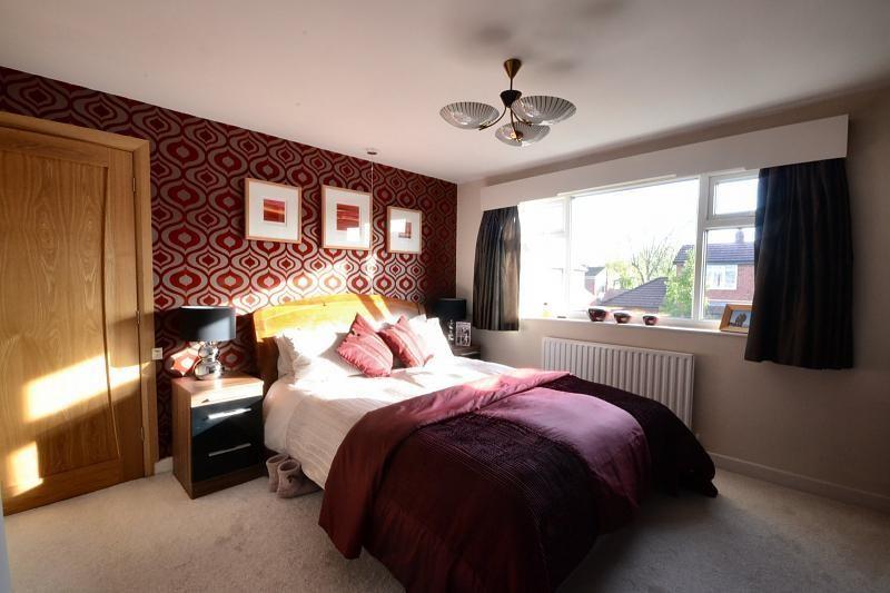 3 bedroom semidetached house for sale in Sandhurst Avenue, West