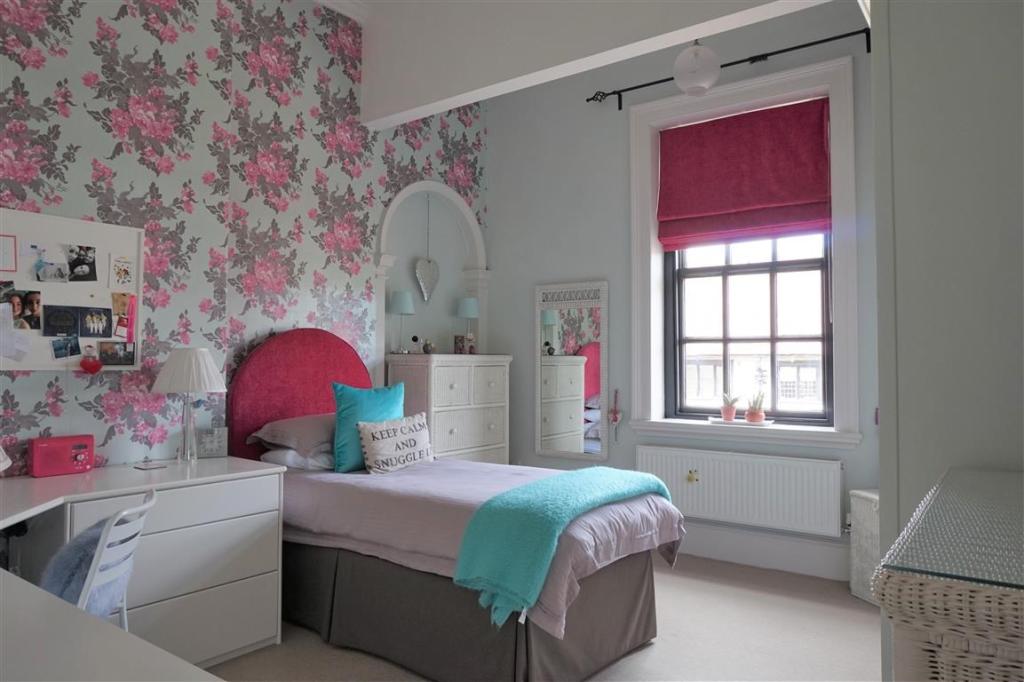 4 bedroom town house for sale in Ledbury Park, Ledbury, HR8, HR8