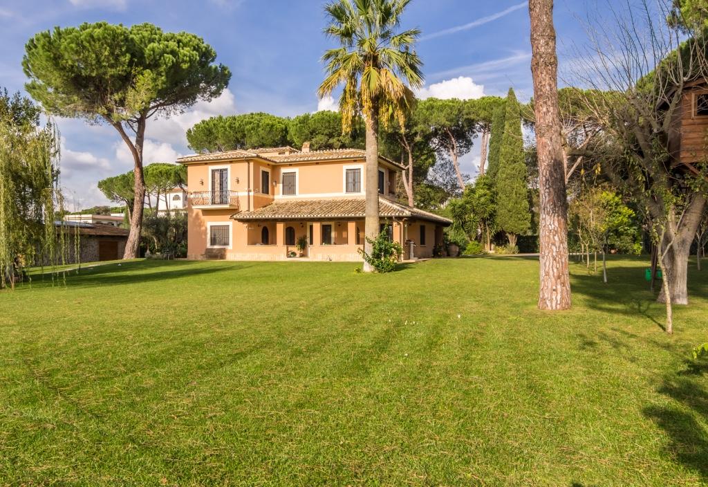 4 Bedroom Villa For Sale In Roma Rome Lazio Italy