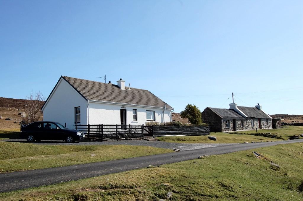 5 bedroom detached bungalow for sale in 18 Port Henderson, By Gairloch, IV21 2AS, IV21