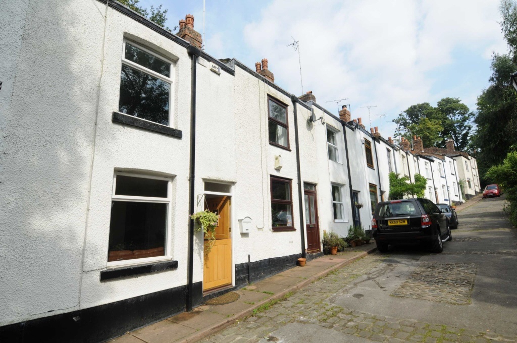 2 bedroom terraced house for sale in Park Row, Heaton Mersey, Stockport