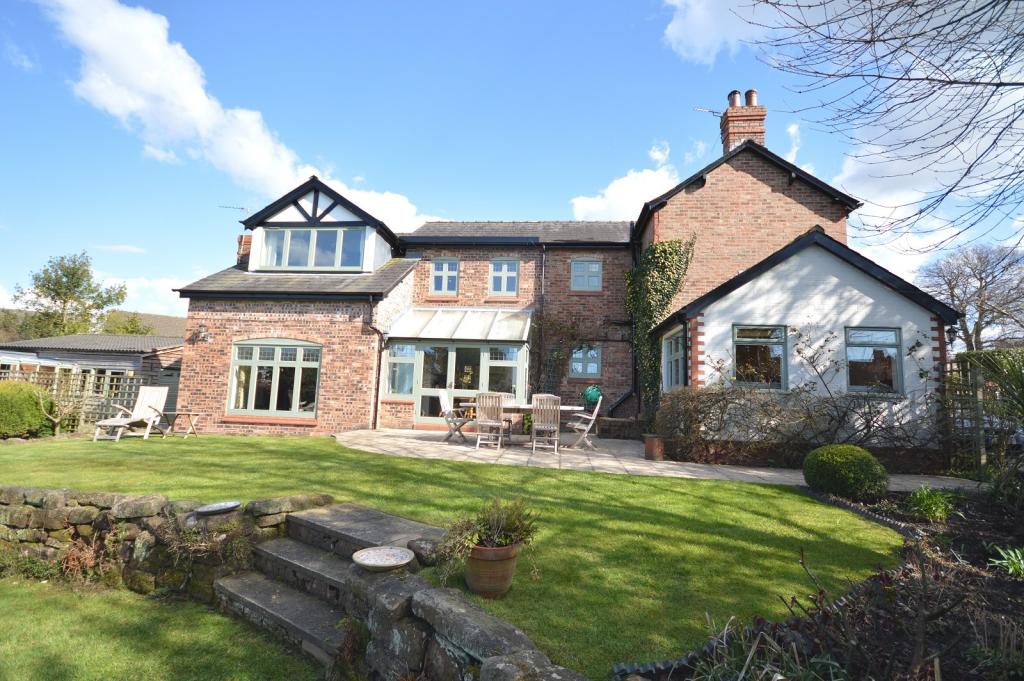 5 Bedroom Detached House For Sale In Higher Tristram | 5 bedroom detached house for sale in higher lane lymm wa13 5 Bedroom Detached House For Sale In Higher Tristram | 5 bedroom detached house for sale in higher lane lymm wa13