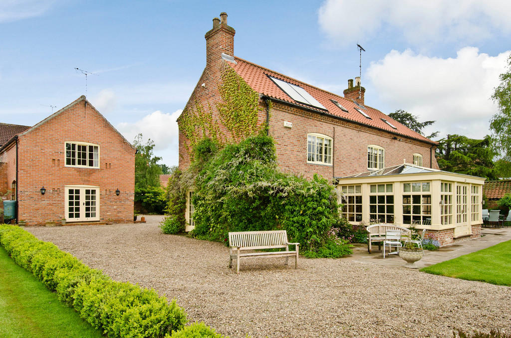 5 bedroom farm house for sale in Low Street, North Wheatley, Retford, DN22