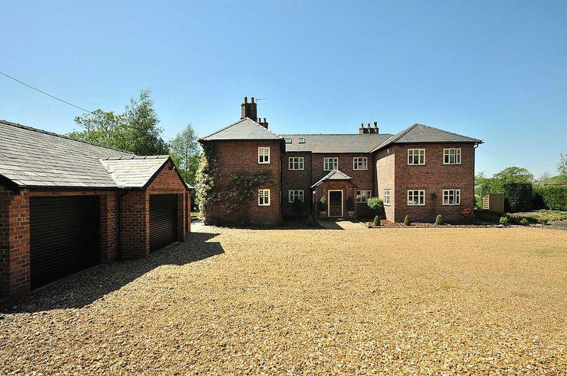 4 bedroom house for sale in Chelford Lane, Over Peover, WA16
