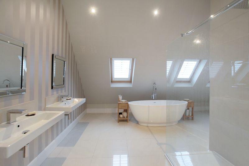 5 bedroom detached house for sale in Eagle Brow, Lymm, WA13