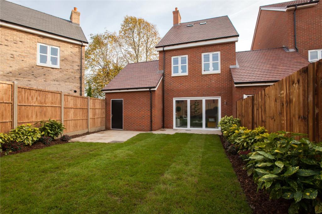Taylor Wimpey,Rear Elevation