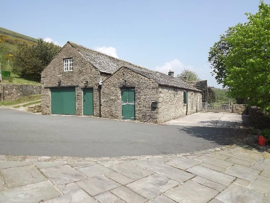 4 bedroom house for sale in Whaley Bridge, High Peak, Derbyshire, SK23