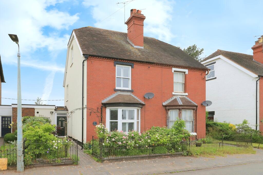 Bedroom Semi Detached House For Sale In Wilden Top Road Stourport On