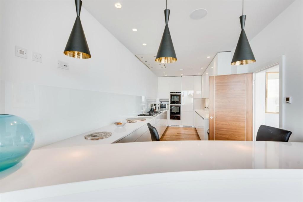 4 bedroom terraced house for sale in Western Esplanade, BRIGHTON, East