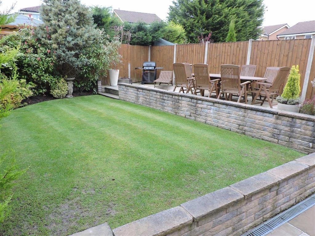 4 bedroom detached house for sale in Marlborough Close, RAMSBOTTOM