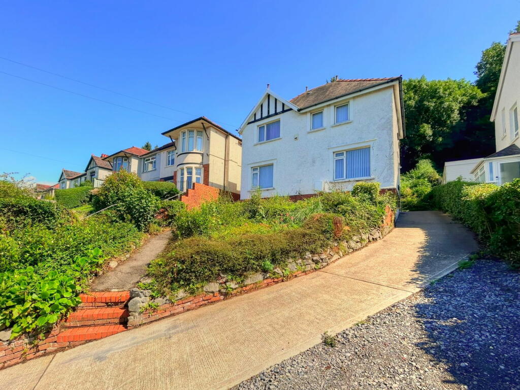 3 Bedroom Detached House For Sale In 28 Sarnfan Baglan Road Baglan