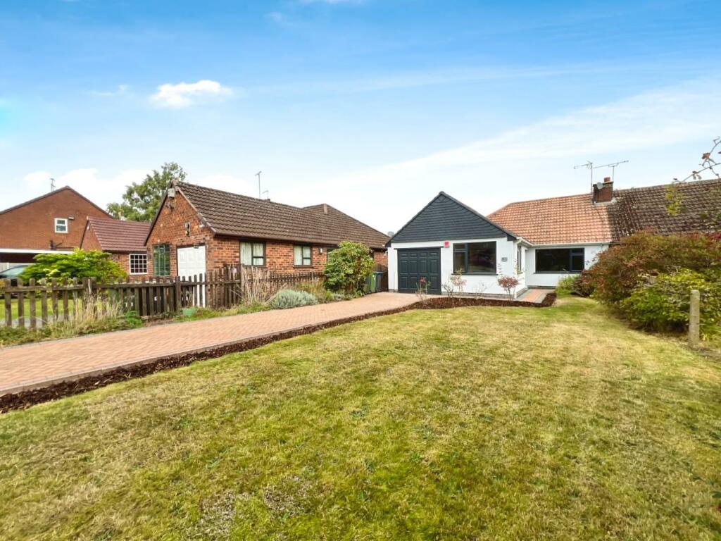 Bedroom Semi Detached Bungalow For Sale In Heather Road Binley Woods