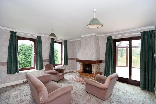 6 bedroom detached house for sale in Springfield Farm, Lasswade