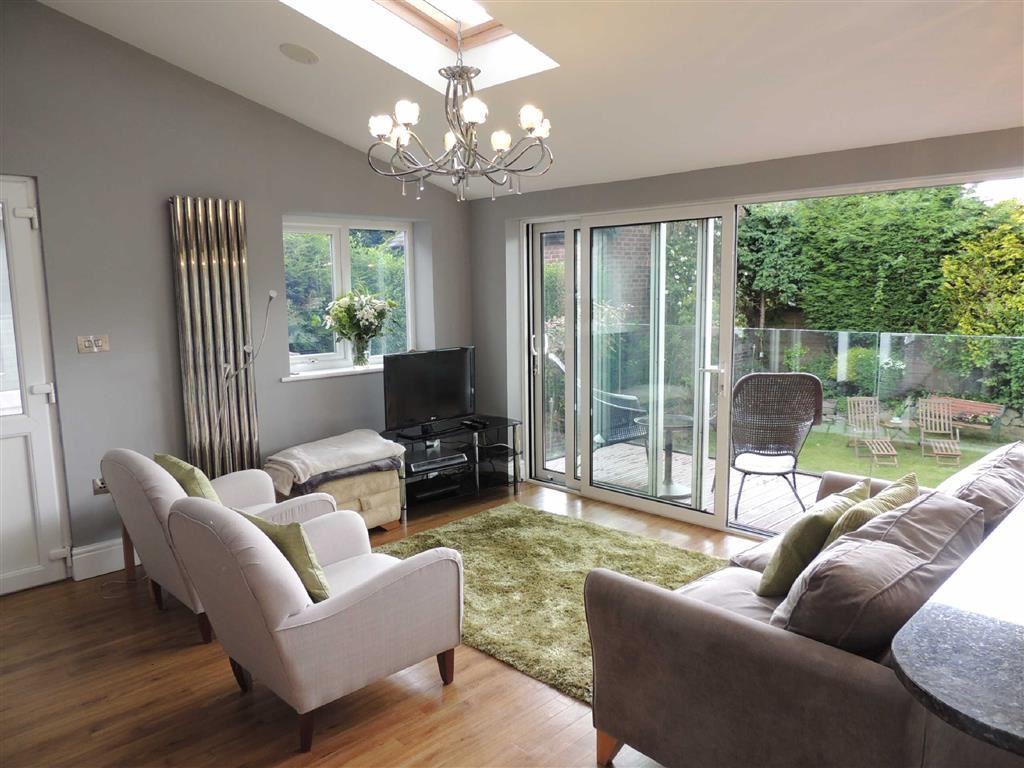 6 bedroom semidetached house for sale in Station Road, Marple