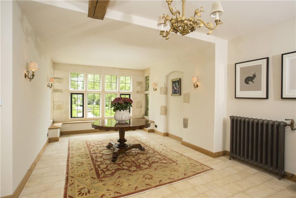 6 bedroom detached house for sale in Coates, Cirencester