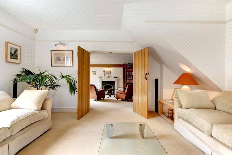 5 bedroom detached house for sale in Smewins Road, White Waltham, Maidenhead, Berkshire, SL6, SL6