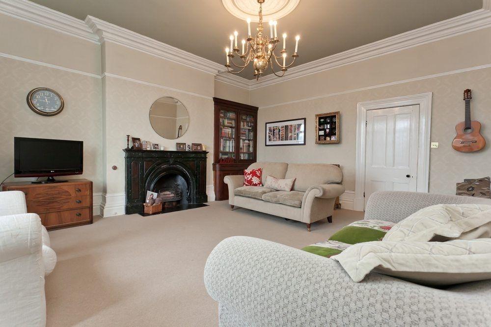 5 bedroom detached house for sale in Stamford Rd, Mossley, Manchester