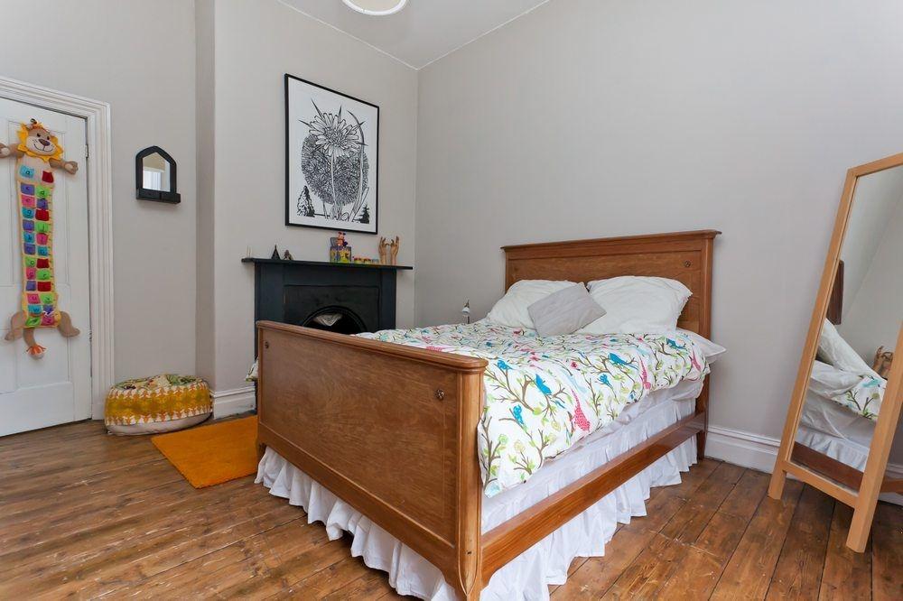 5 bedroom detached house for sale in Stamford Rd, Mossley, Manchester