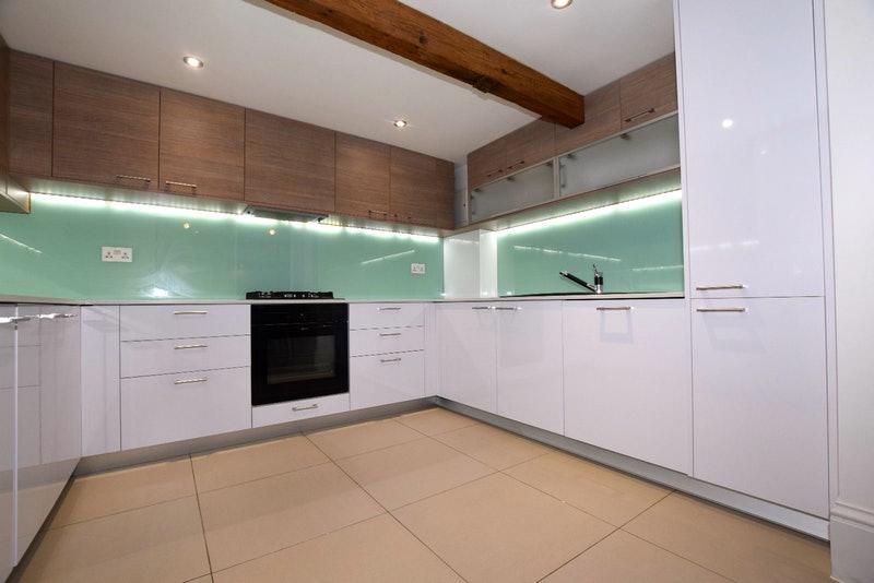 Princess Park Manor,Kitchen